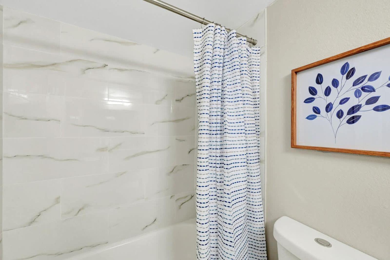 Bright Fun Spacious With Pool Сasa de vacaciones *