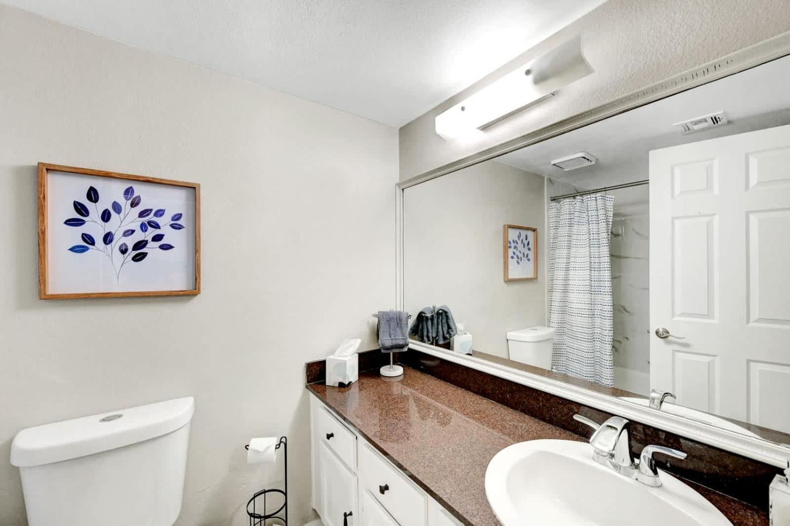 Bright Fun Spacious With Pool Сasa de vacaciones
